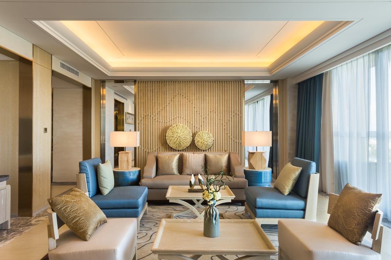 Grand New Century Hotel Sanya Exteriör bild