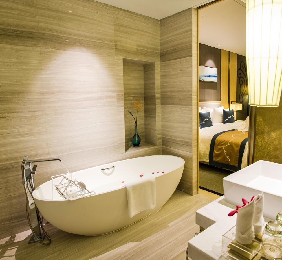 Grand New Century Hotel Sanya Exteriör bild